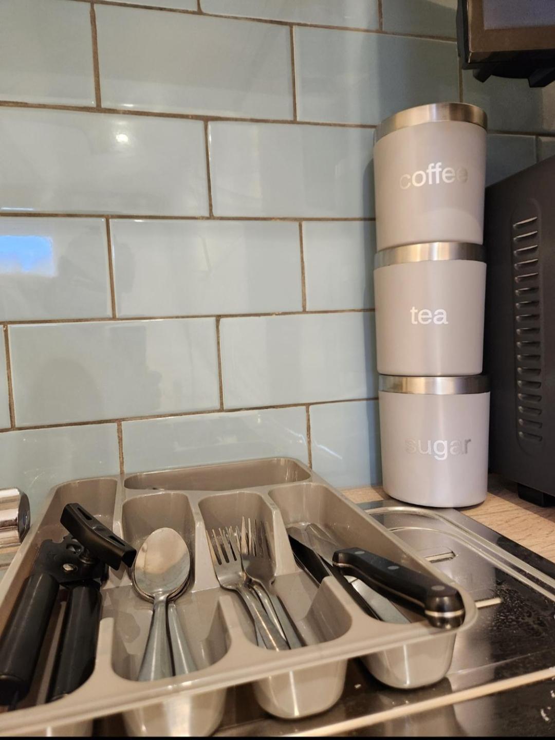 Ensuite Studio Flat Crawley-Gatwick Ifield 外观 照片